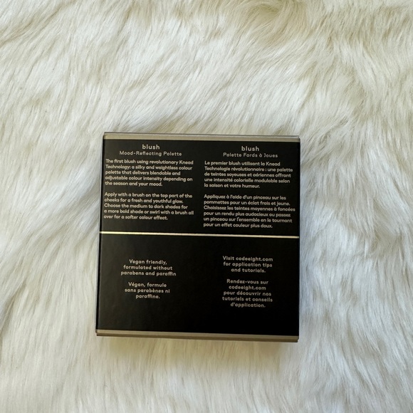 CODE 8 blush palette - Picture 4 of 7